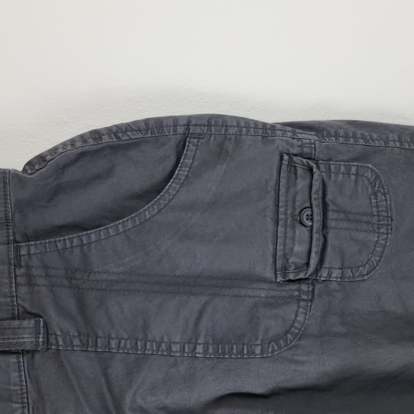 VF Jeanswear Women's Capri - Picture 3 of 14